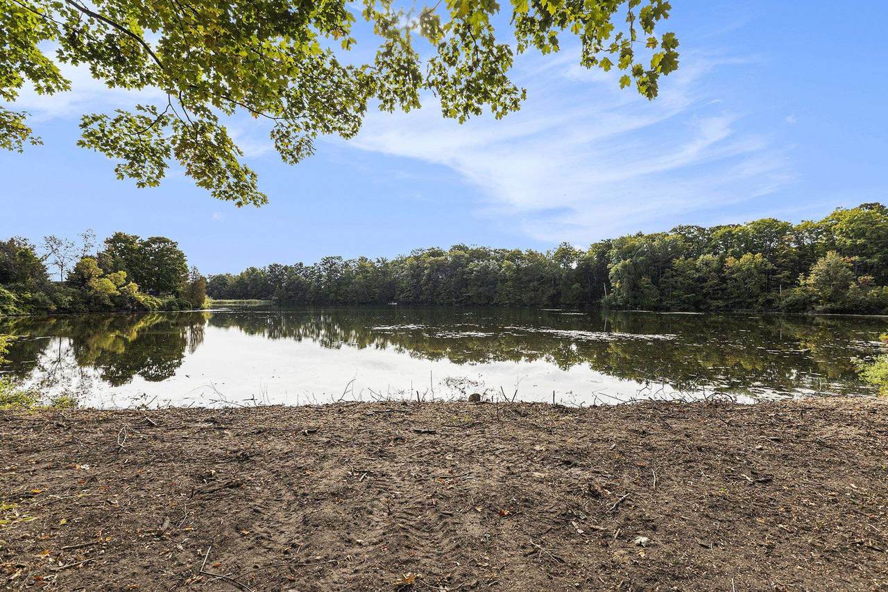 00 Avondale - Photo 1