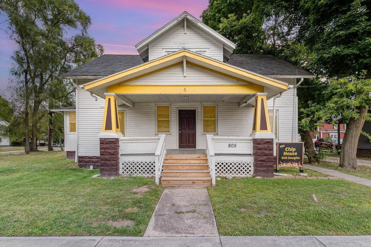 805 Douglas - Photo 1