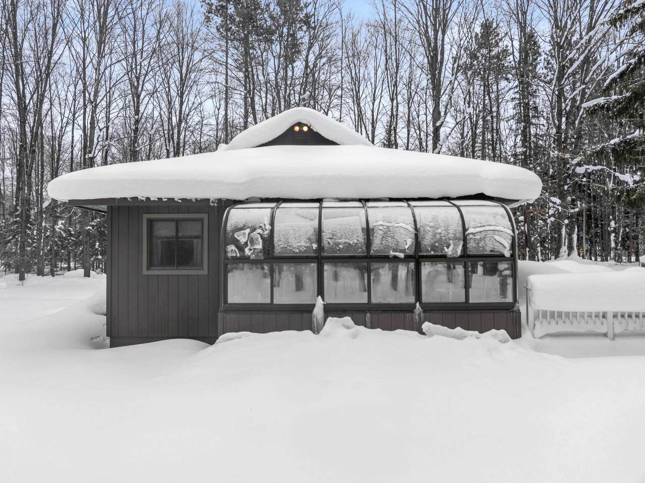 8460 Covert - Photo 1