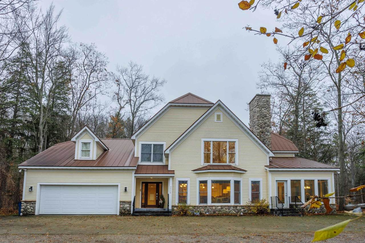 7754 Woodland - Photo 1