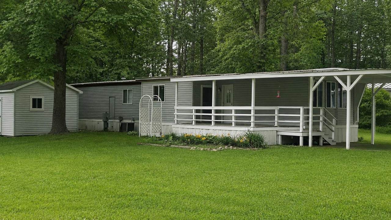1284 Channel - Photo 1