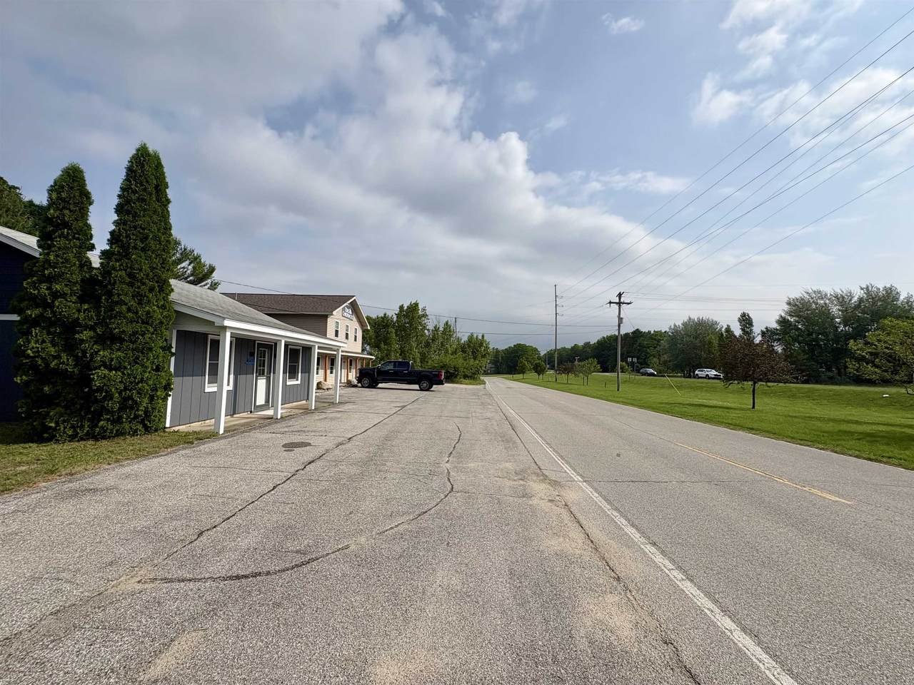 https://bt-photos.global.ssl.fastly.net/realsource/1280_boomver_1_80070792-2.jpg