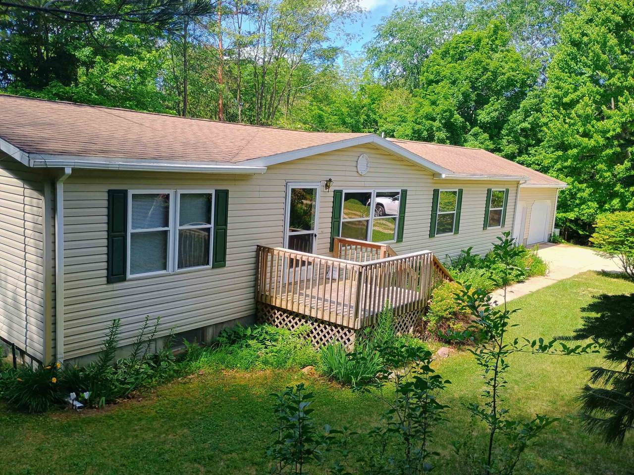 167 Mill - Photo 1