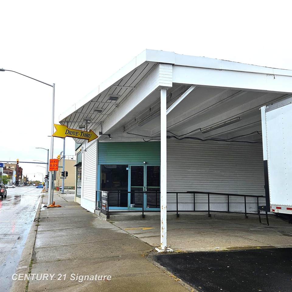 412 Washington - Photo 1