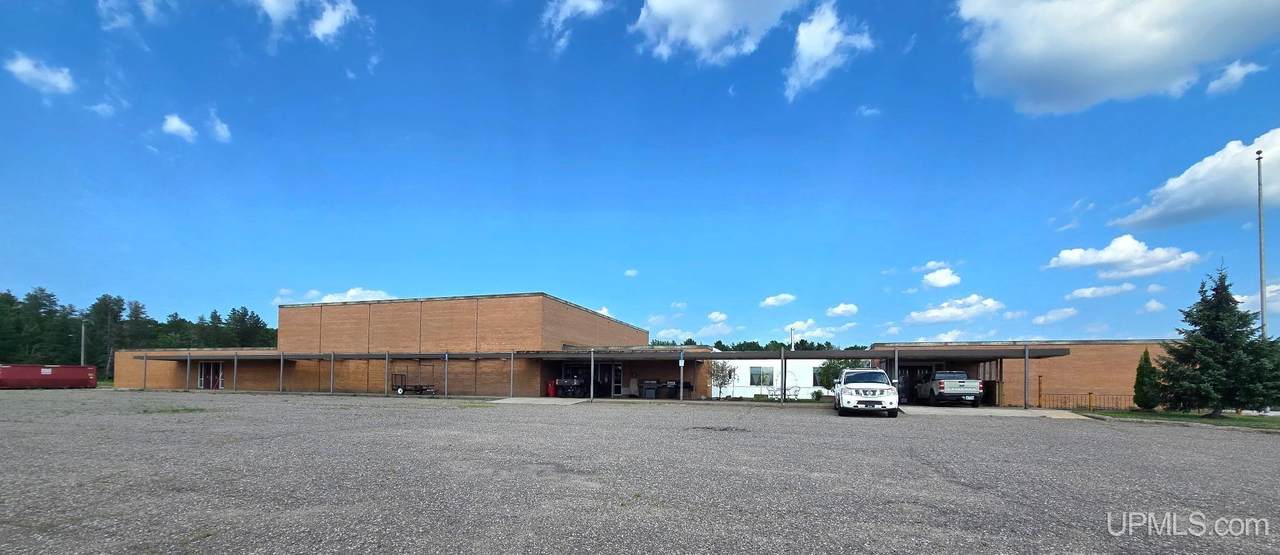 530 Mitchell - Photo 1