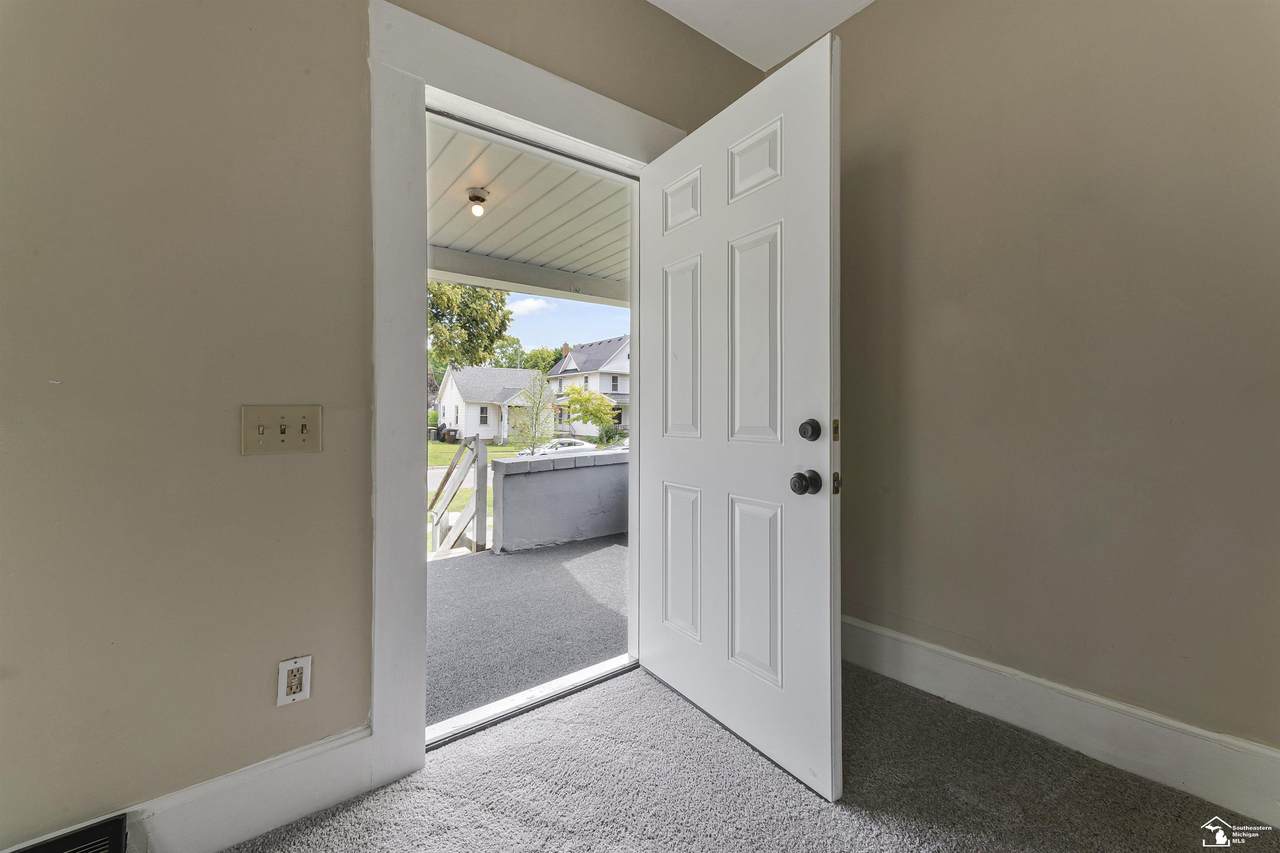 https://bt-photos.global.ssl.fastly.net/realsource/1280_boomver_2_50213050-3.jpg