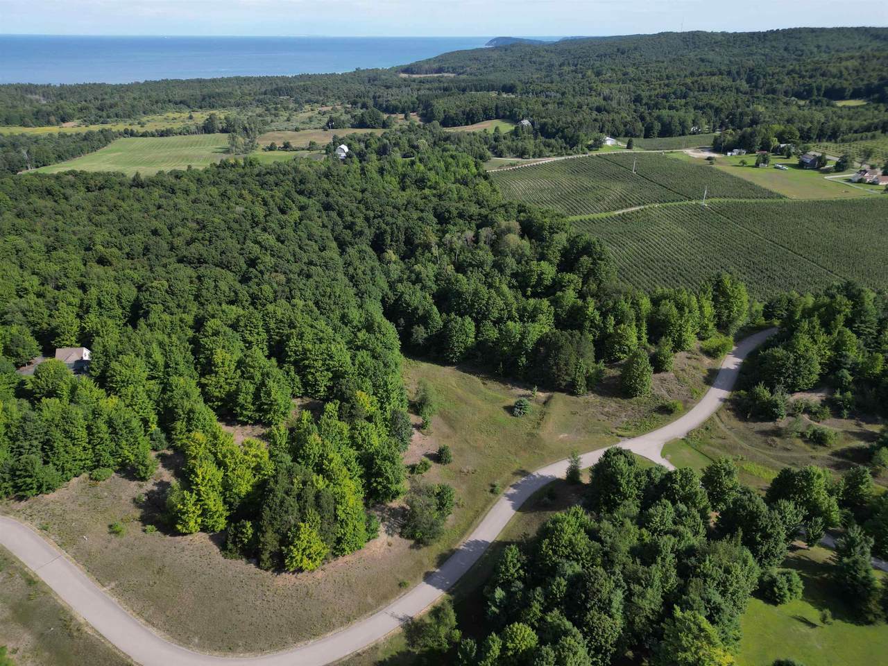 005 Meander - Photo 1
