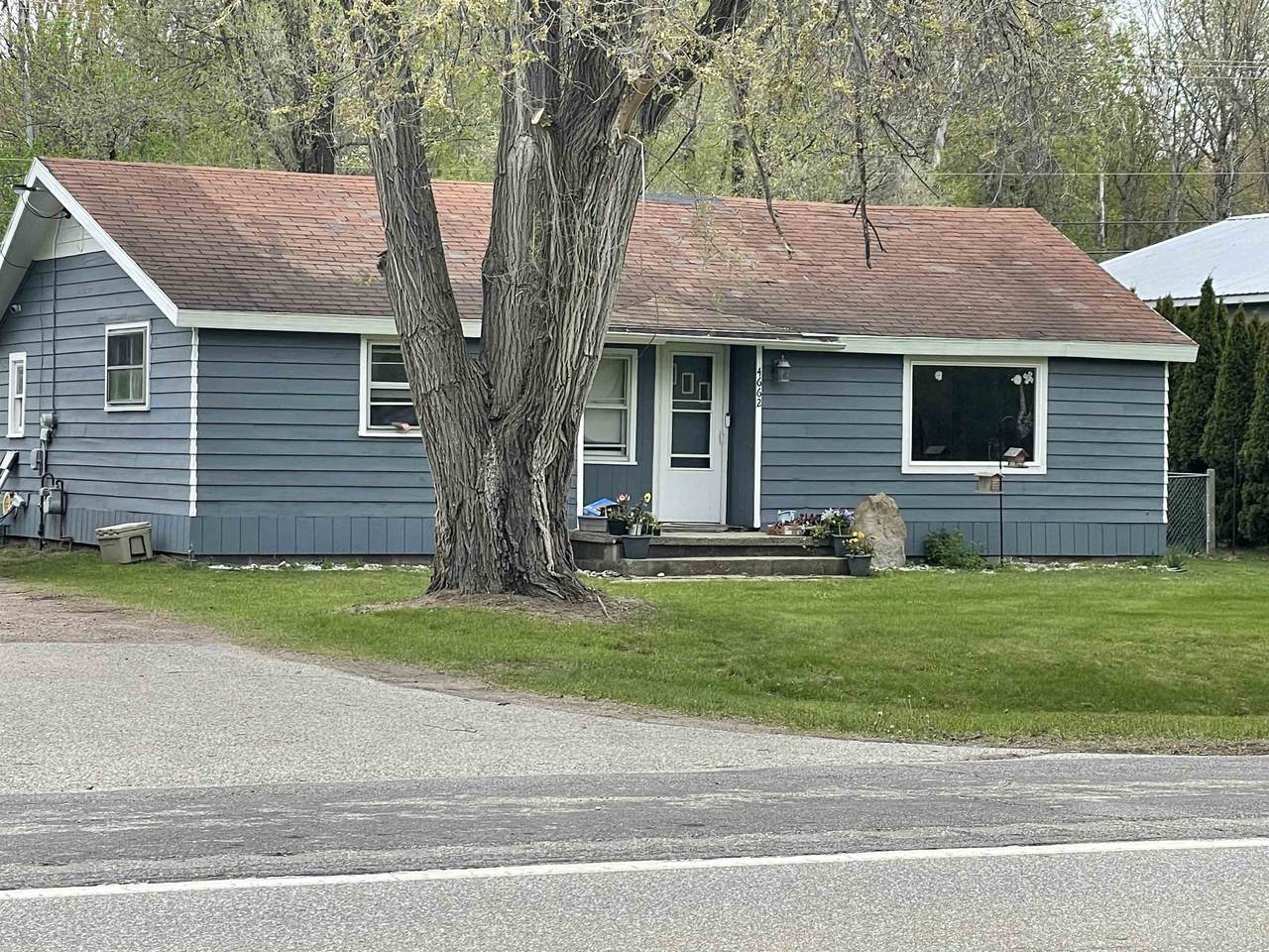 4662 isabella - Photo 1