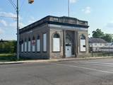 3703 - 3711 Fenkell - Photo 1