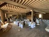 212 Front - Photo 29