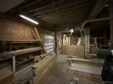 212 Front - Photo 41