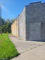 16334 Harper - Photo 2