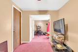 2049 Henry - Photo 22