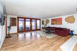 1380 Pratt - Photo 14