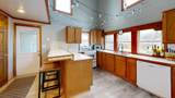 421 Harold - Photo 6
