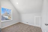533 Center - Photo 17