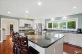 13542 Venetian - Photo 10