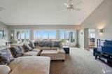 13542 Venetian - Photo 22