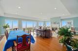 13542 Venetian - Photo 29