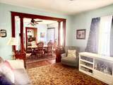 1022 Bond - Photo 5