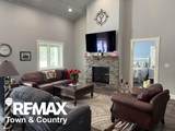 4415 Baker - Photo 3