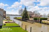 113 Roselawn - Photo 8