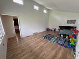710 Broad - Photo 13
