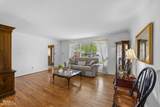 23331 Colonial - Photo 11