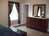 9050 Woodridge - Photo 17