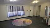 715 Main - Photo 15