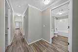 262 Riviera - Photo 11