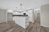 262 Riviera - Photo 7