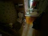 10231 Linden - Photo 32