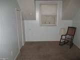 109 South - Photo 9