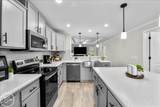 184 Riviera - Photo 13