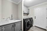 184 Riviera - Photo 7