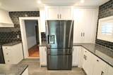 48 W Burdick - Photo 3