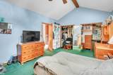 702 Bay - Photo 16