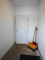 608 Shelden - Photo 7