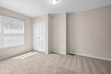 886 St. Clair - Photo 23