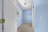 886 St. Clair - Photo 30