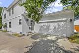 886 St. Clair - Photo 5