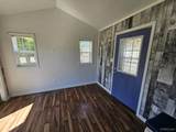49 Lot - Photo 10