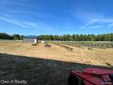 788 Hubbard - Photo 22