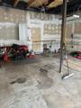 10800 Mack - Photo 9