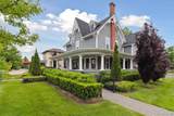 288 Main - Photo 3