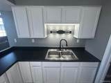910 Monroe - Photo 9