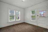 5752 Chatsworth - Photo 11
