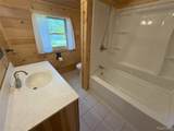 103 Arbutus - Photo 24