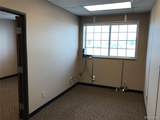 2820 Maple - Photo 21